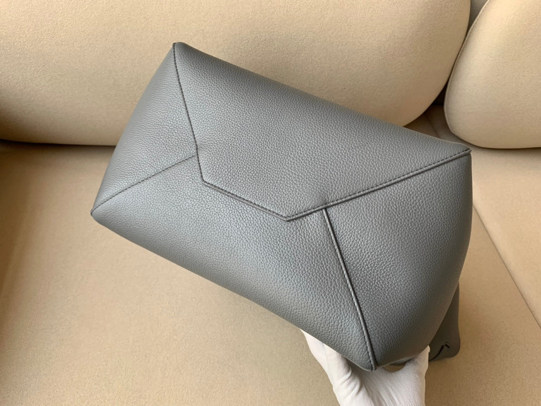 CE Small Cabas Phantom In Soft Grained Grey For Women 12in/31cm 189023TNI.10DC