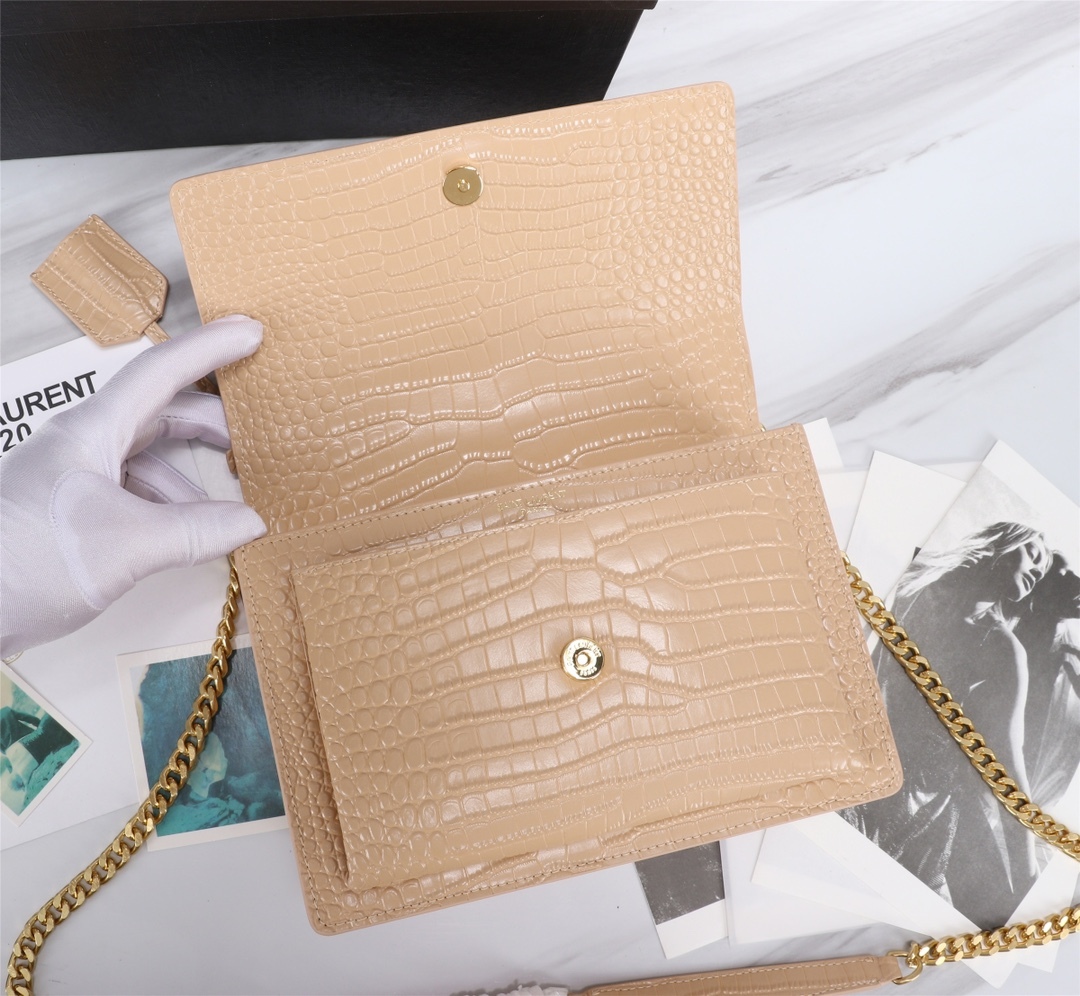 YSL SUNSET MEDIUM CHAIN BAG IN CROCODILE EMBOSSED SHINY APRICOT 22CM 442906DND0N9207