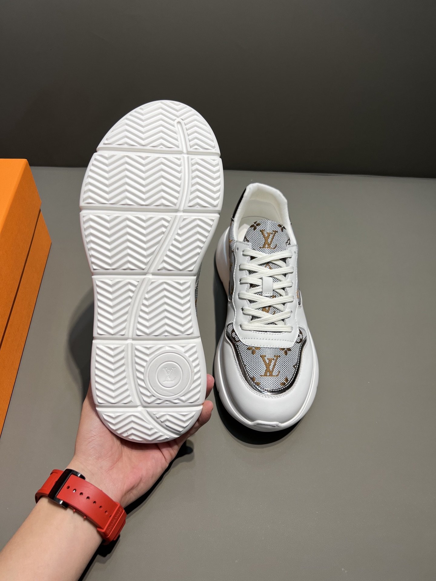 LUV RUN AWAY SNEAKER IRIDESCENT TEXTILE WHITE