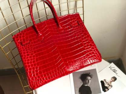 HM A SHINY SANGUINE POROSUS CROCODILE BIRKIN 30 WITH GOLD HARDWARE RED 30CM