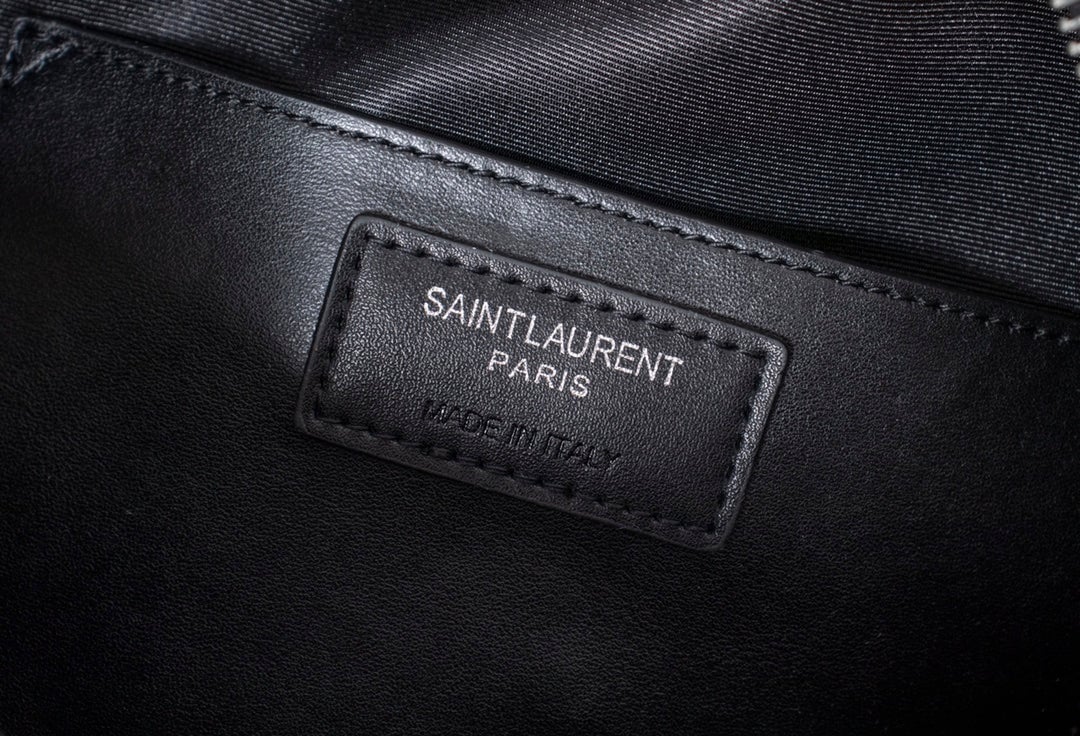 SAINT LAURENT LOU CAMERA BAG IN QUILTED BLACK SILVER LEATHER 23CM