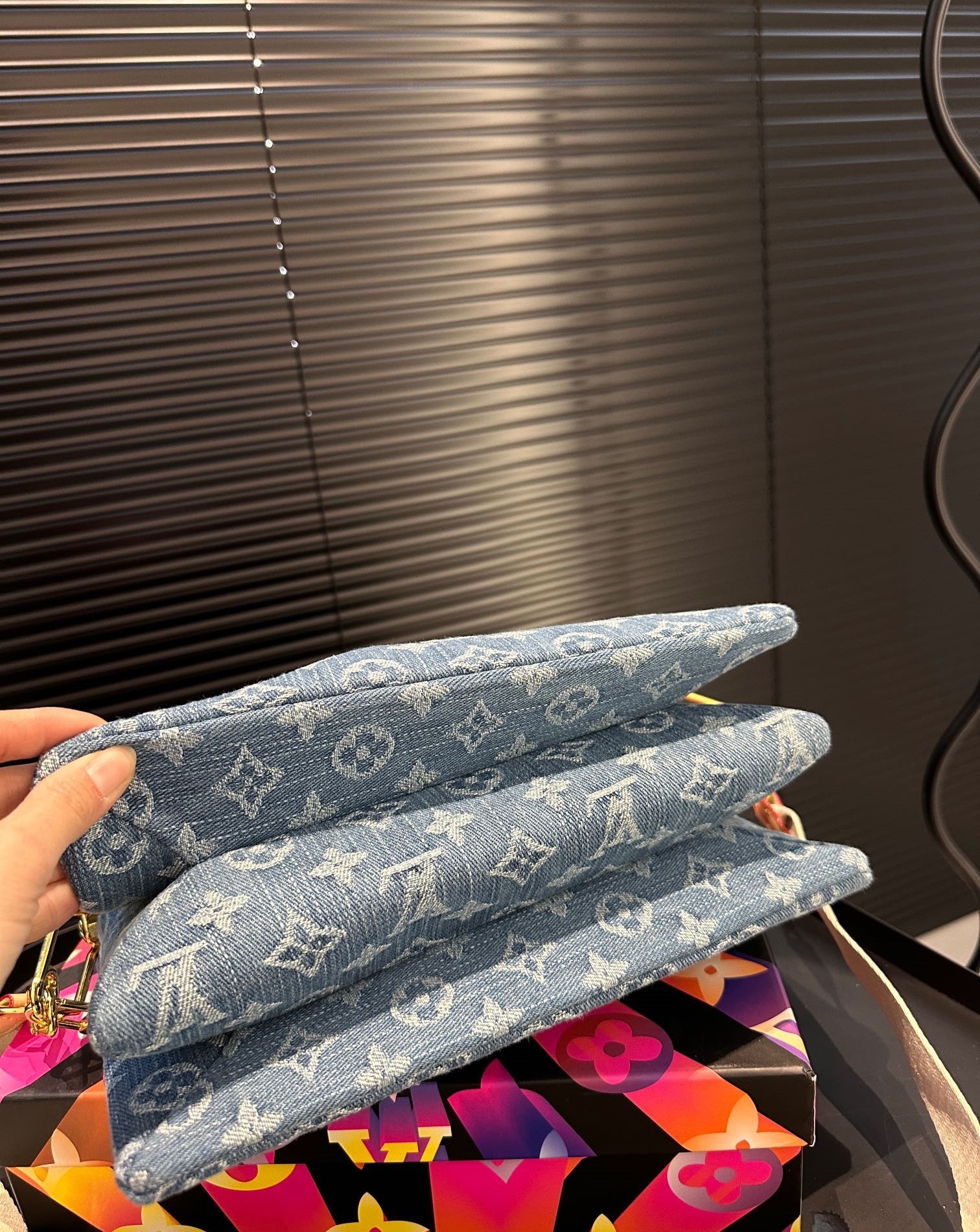 LV COUSSIN PM BAG DENIM BLUE 26CM M24564