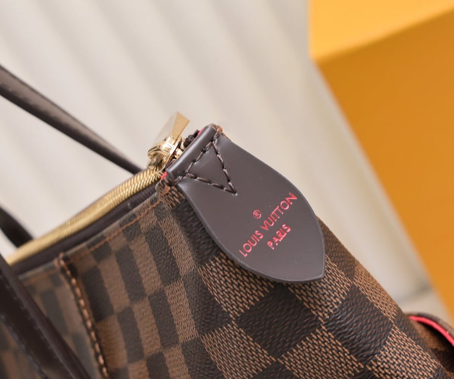 LUV TOTALLY MM DAMIER EBENE 43CM