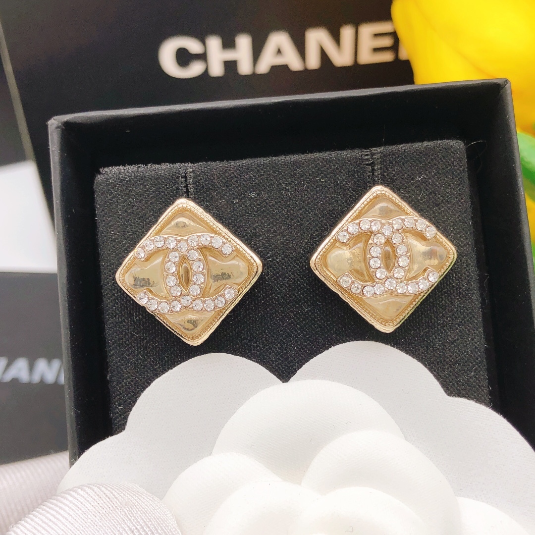 CC CC EARRINGS