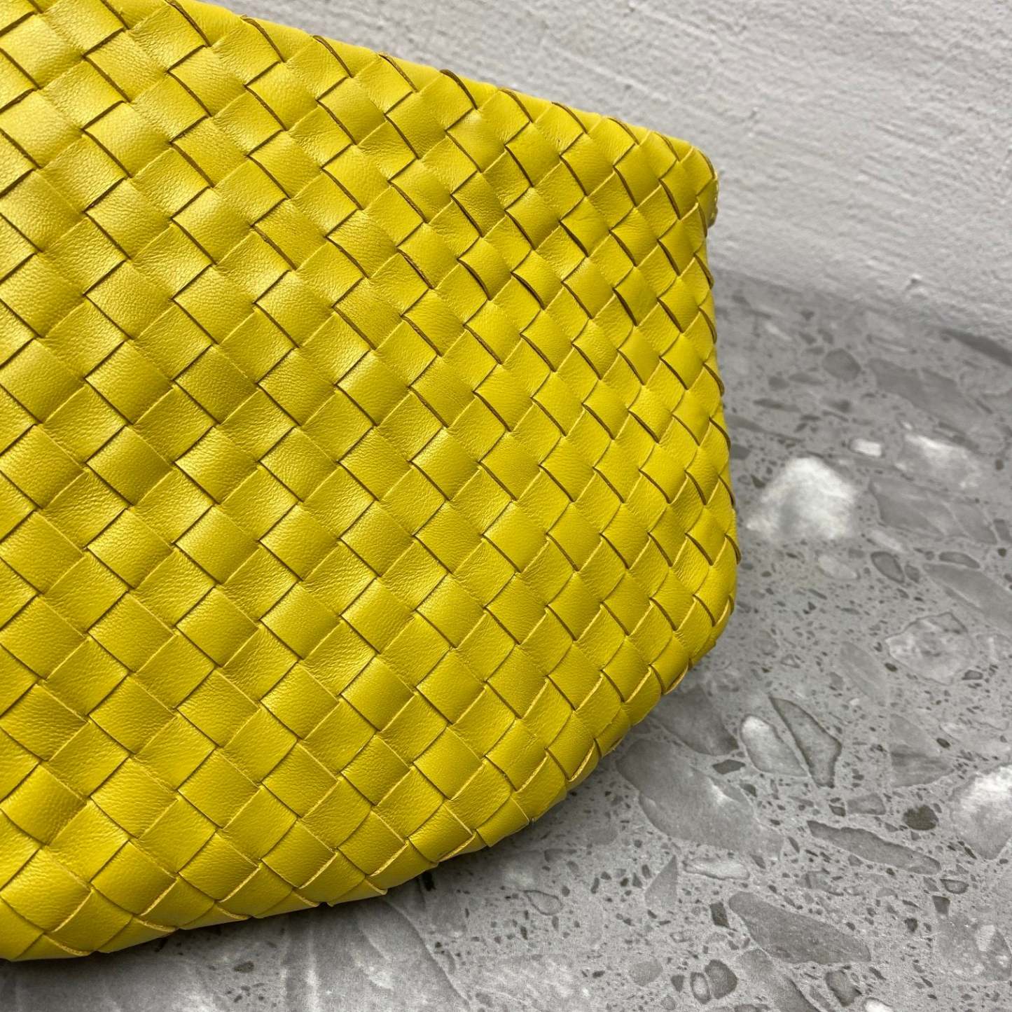 BV Shoulder Bag Yellow, For Women, Women’s Bags 10.2in/26cm