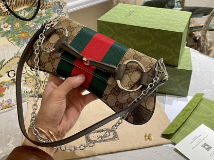 GG HORSEBIT CHAIN SMALL SHOULDER BAG BEIGE 29CM ‎764339 FACM2 8747