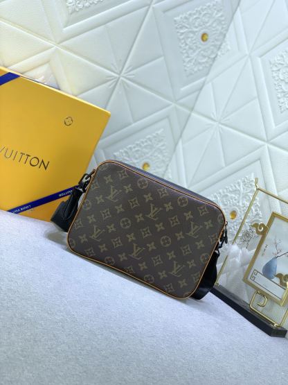 LV TRIO MESSENGER RADIANT SUN 25CM M46694