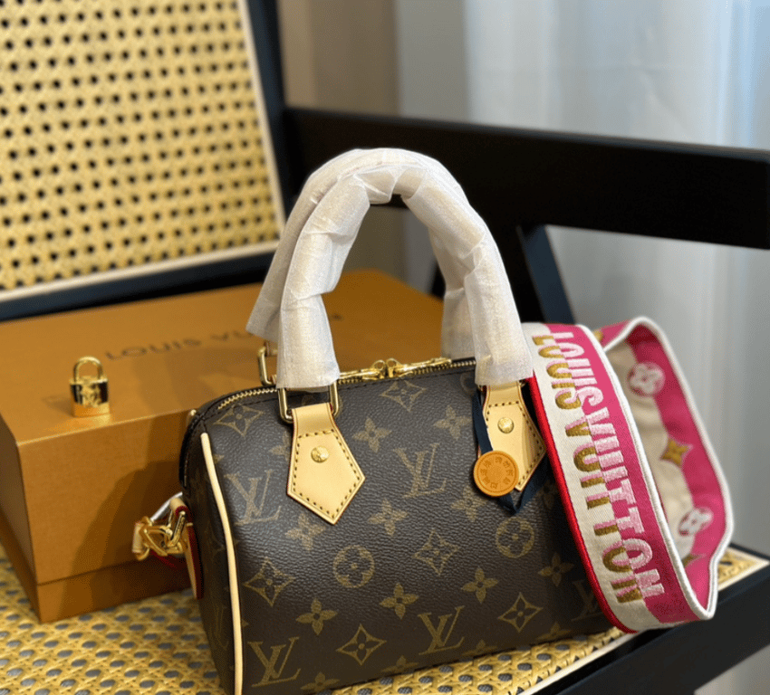 LUV SPEEDY BANDOULIERE 20 FUCHSIA