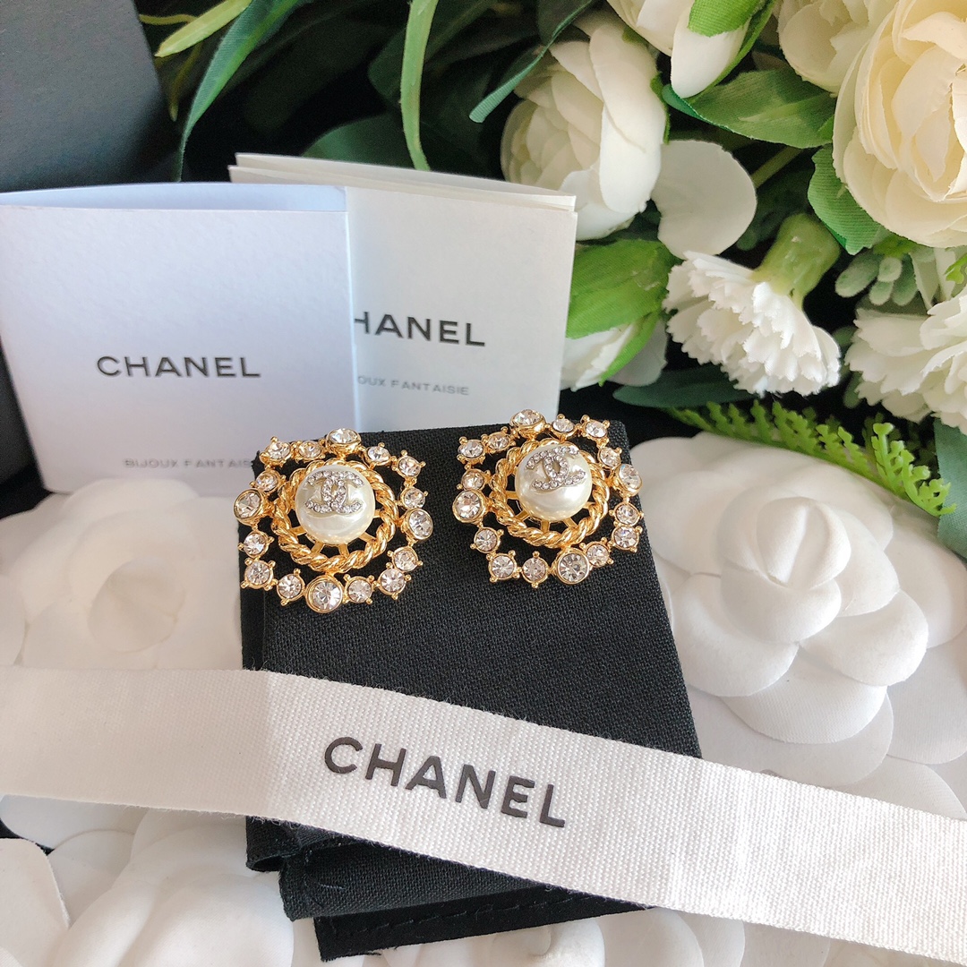 CC EARRINGS
