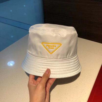 PD YELLOW LOGO BUCKET HAT WHITE