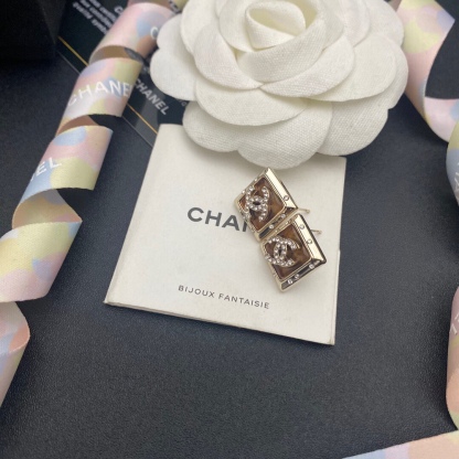 CC CC EARRINGS