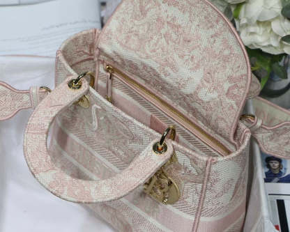 DI Medium Lady D-Lite Bag Pink, For Women, Women’s Handbags 24cm/9.5in CD M0565OTDT_M912