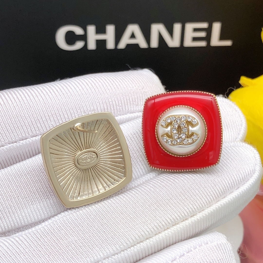 CC CC EARRINGS RED