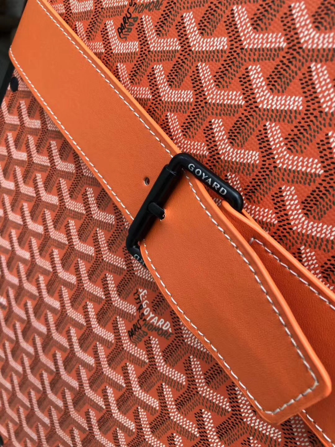 Goyard Rolling Vali Orange For Men, LuGucciage 20in/51cm LV