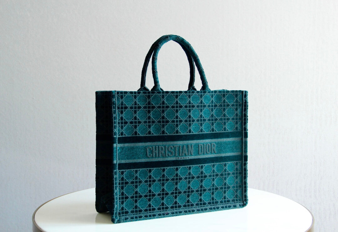 DO1286 Book Tote BIG size 41.5cm 36.5cm Embroidery LOGO red Handbag green-1