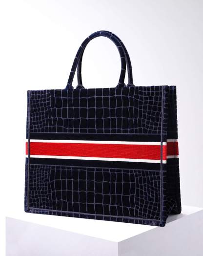 DO1286 Book Tote BIG size 41.5cm 36.5cm Embroidery LOGO red Handbag black