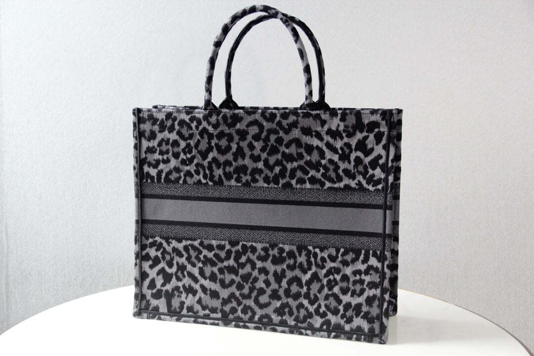 DO1286 Book Tote BIG size 41.5cm 36.5cm Embroidery LOGO red Handbag Mizza-2