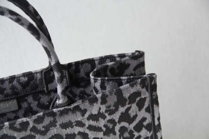 DO1286 Book Tote BIG size 41.5cm 36.5cm Embroidery LOGO red Handbag Mizza-2