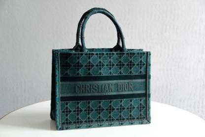 DO1286 Book Tote BIG size 41.5cm 36.5cm Embroidery LOGO red Handbag green-1