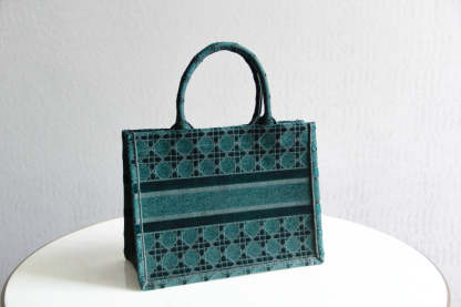 DO1286 Book Tote BIG size 41.5cm 36.5cm Embroidery LOGO red Handbag green-1