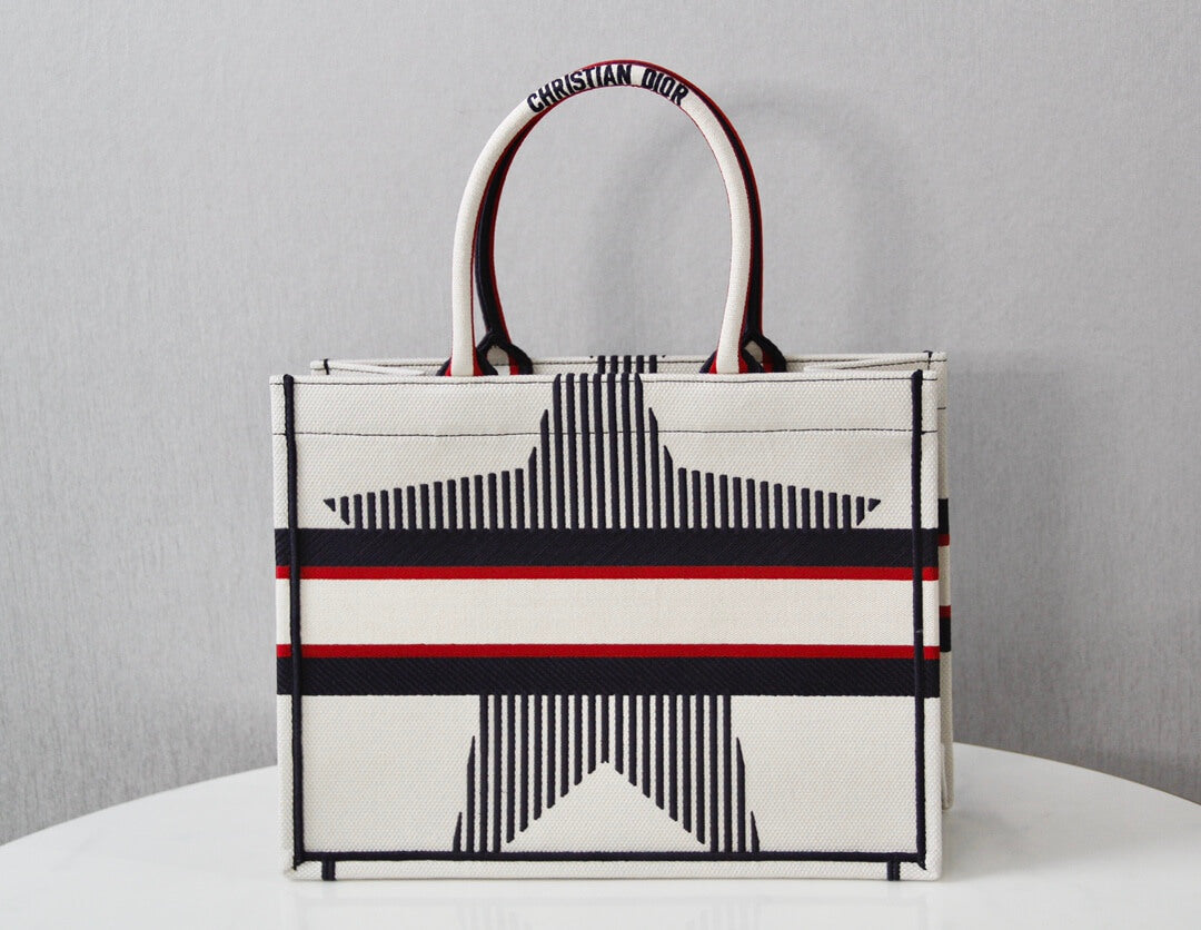 DO1286 Book Tote DIRrAlps 36.5cm 41.5cm Oblique Embroidery white red-3