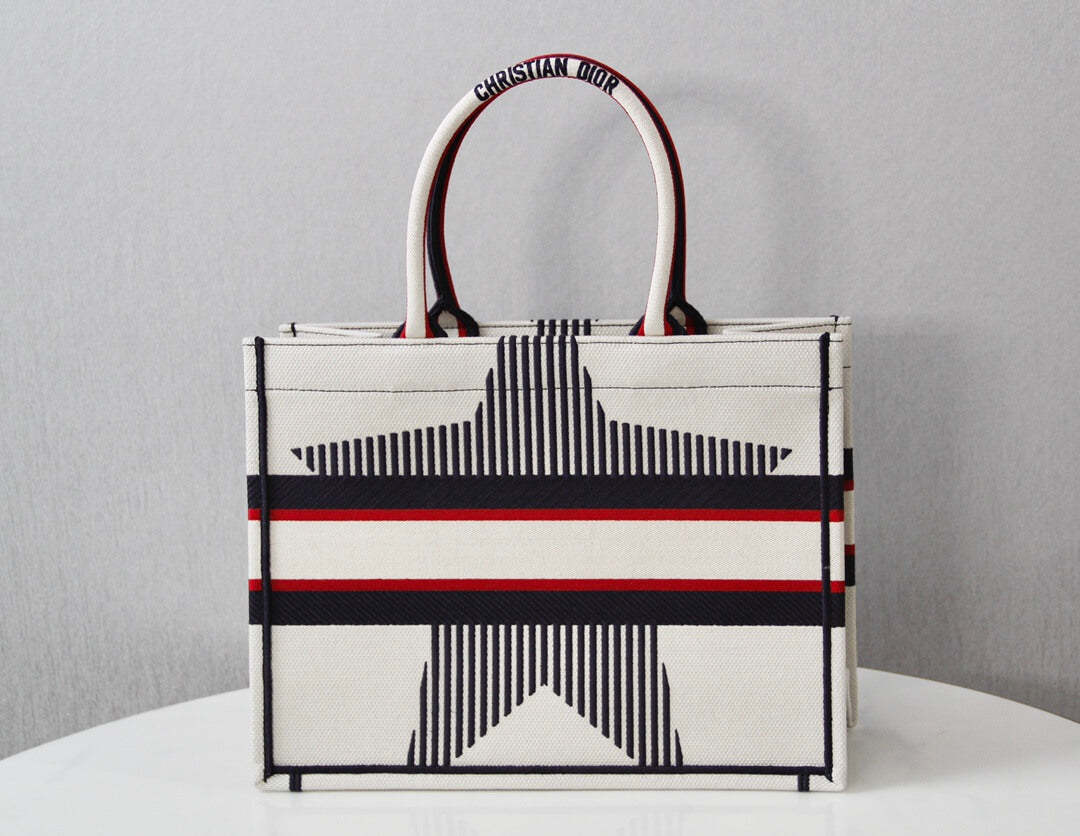 DO1286 Book Tote DIRrAlps 36.5cm 41.5cm Oblique Embroidery white red-3