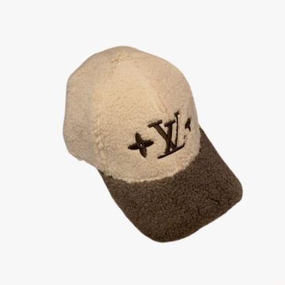 LV SHEEPSKIN BASEBALL CAP HAT BEIGE AND BROWN