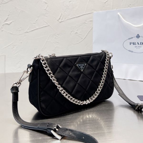 PR QUILTED TESSUTO NYLON CHAIN CONVERTIBLE SHOULDER BAG BLACK