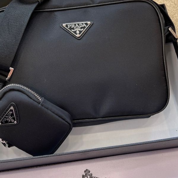 PR X ADIDAS RE-NYLON SHOULDER BAG 2VH142_1WQ8_F0002_V_ADS