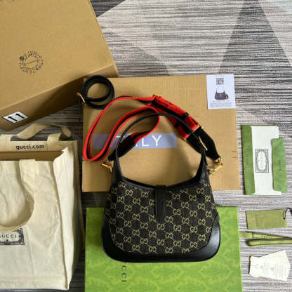 GC SHOULDER BAG BIG SIZE BLACK 678843
