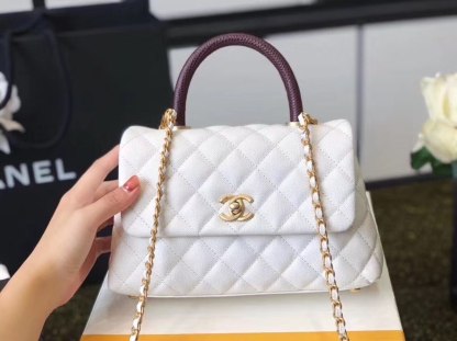 Chanel Coco Handle Quilted Lizard Handle Bag 24cm Caviar Leather Gold Hardware Spring/Summer Act 1 Collection, White