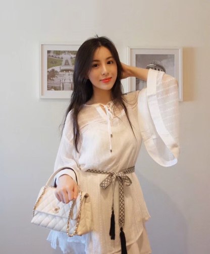 Chanel Coco Handle Quilted Lizard Handle Bag 24cm Caviar Leather Gold Hardware Spring/Summer Act 1 Collection, White