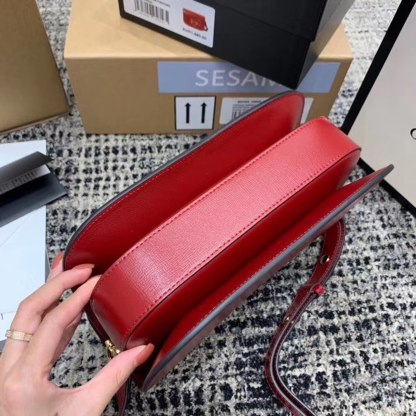 gg Horsebit 1955 Shoulder Bag Red Textured With A Vintage Effect For Women 9.8in/25cm gg ‎602204 1DB0G 6638