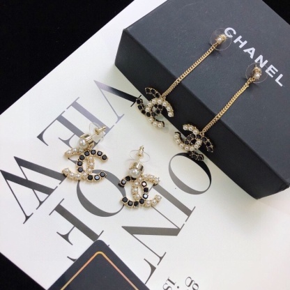 CC CC EARRINGS