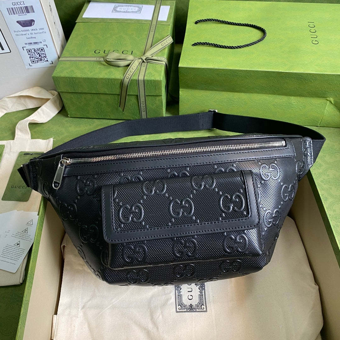 gg Embossed Belt Bag Black gg Embossed For Men  11in/28cm gg 645093 1W3CN 1000