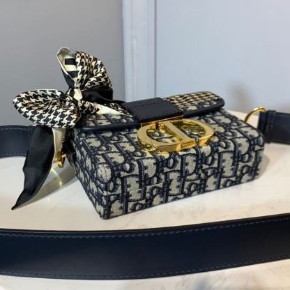 DI 30 Montaigne Box Bag Blue Oblique For Women17.5cm/7in FD Gold Toned Hardware CD