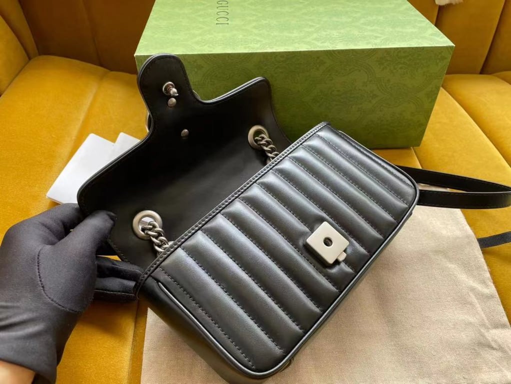 GG MARMONT MINI SHOULDER BAG