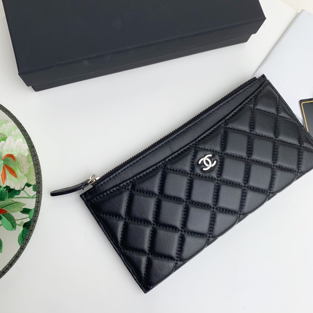 CHL CLASSIC ZIP POUCH LAMBSKIN WALLET BLACK 22CM