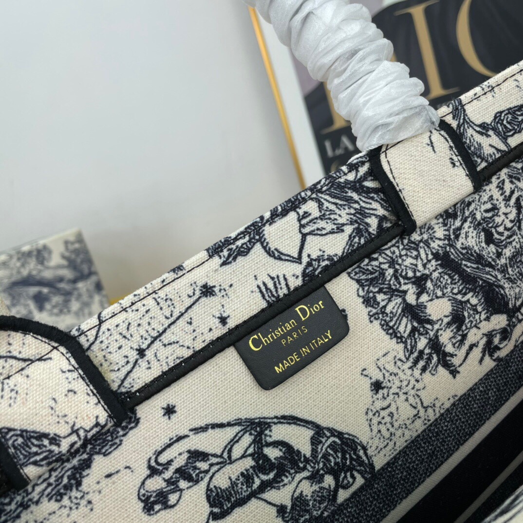 DOR PERSONALIZED LARGE BOOK TOTE BLACK TONE TOILE JOUY EMBROIDERY M1286ZRHZ_M941