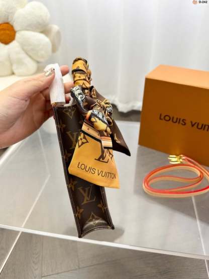 LUV PETIT SAC PLAT 18CM