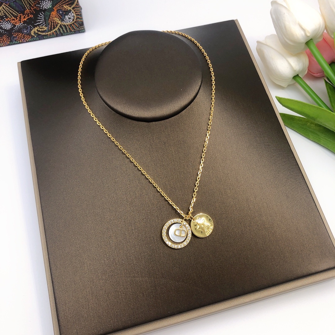 DOR GOLD NECKLACE