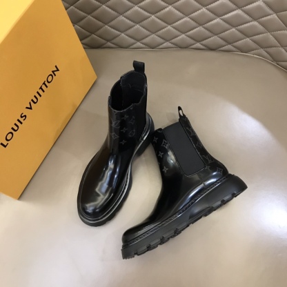 LOUIS VUITTION LV BOLD CHELSEA BOOT BLACK