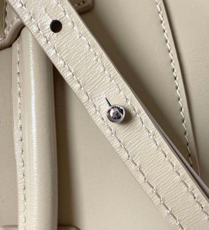 gv Mini Antigona Lock Bag Beige For Women, Handbags, Shoulder Bags 8.7in/22cm GVC