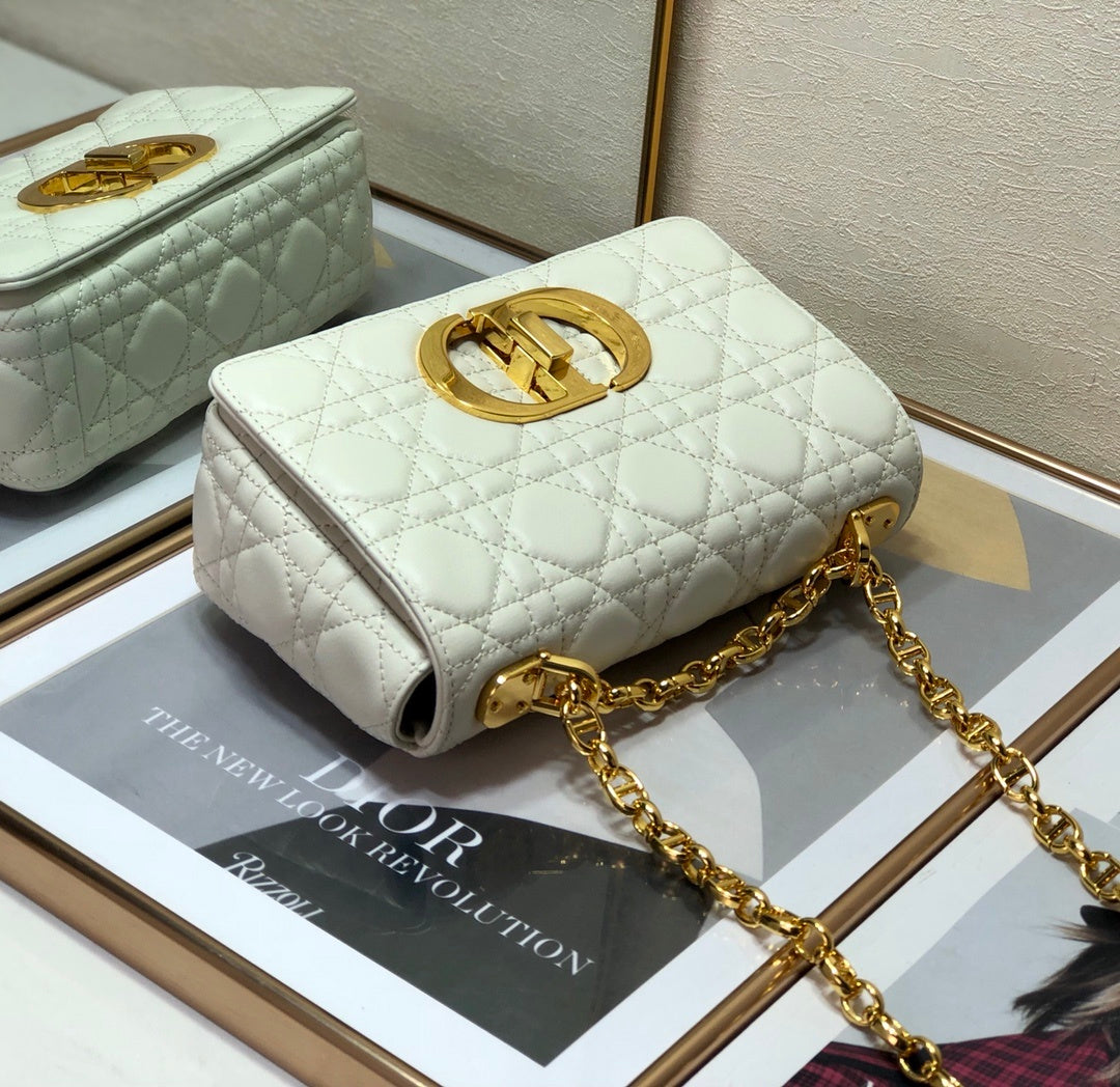 DI Small Caro Bag, White, For Women Women’s Handbags, Shoulder Bags, Crossbody Bags, 20cm CD M9241UWHC_M35U