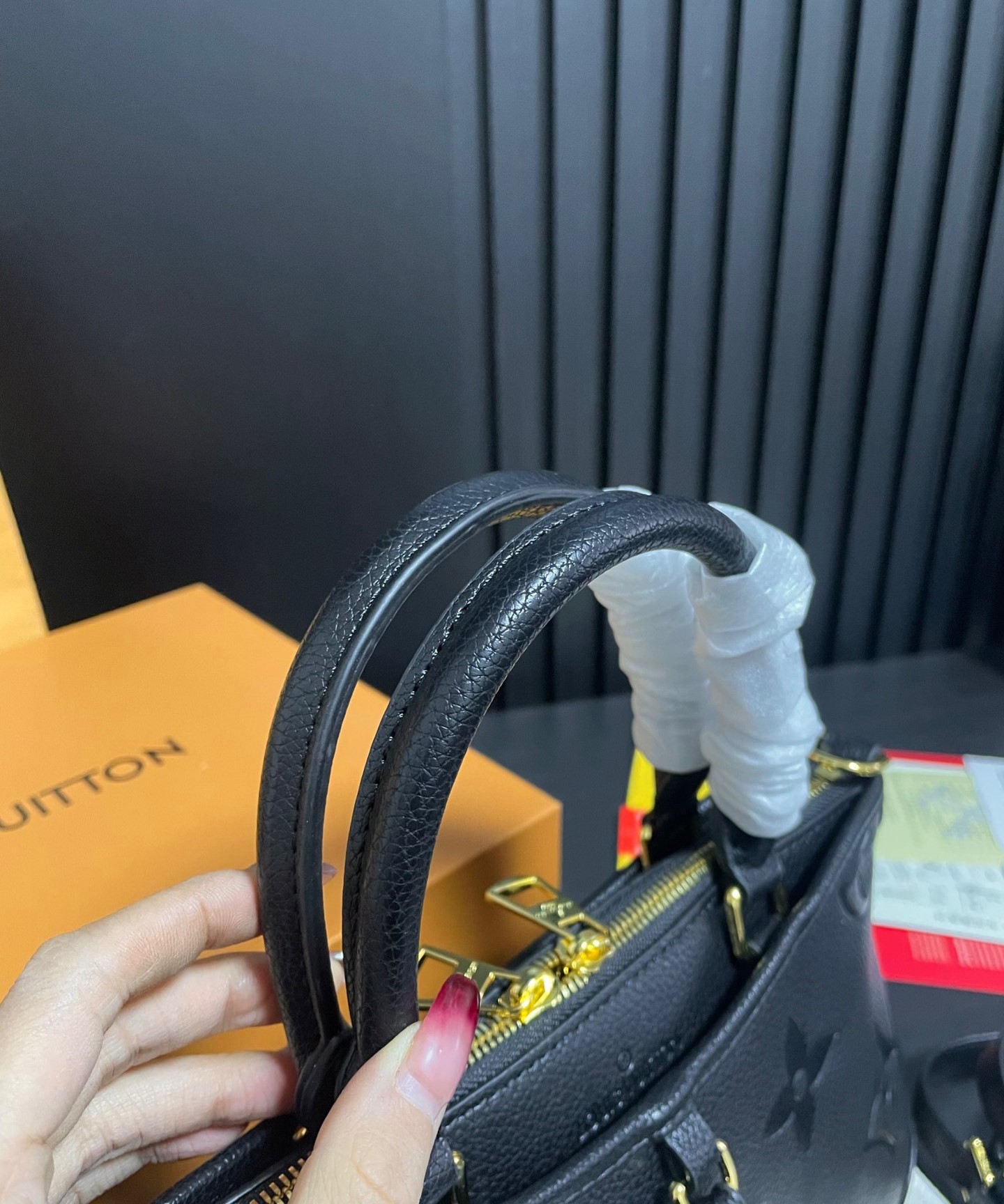 LV TRIANON PM MONOGRAM EMPREINTE BLACK 28CM M46488