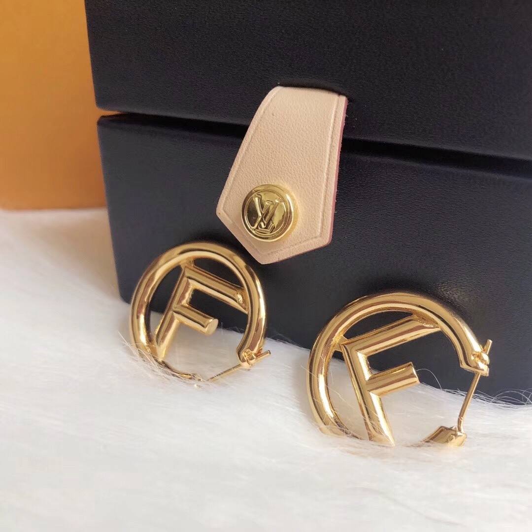 FD LOGO GOLD EARRINGS