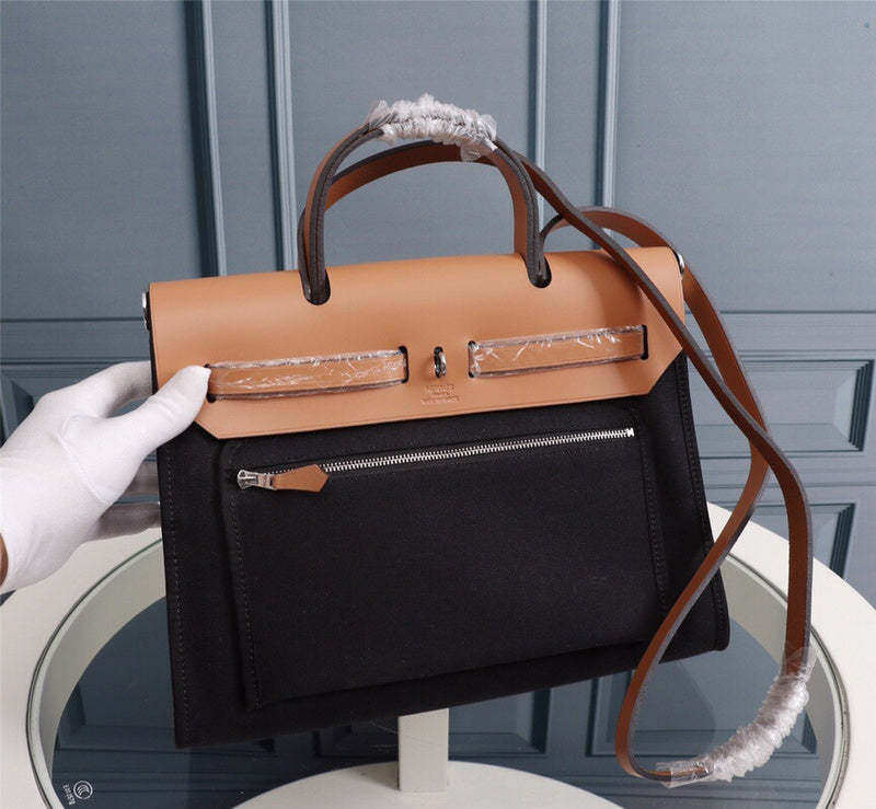 Caramew - HMS Bags - 496