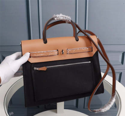 Caramew - HMS Bags - 496