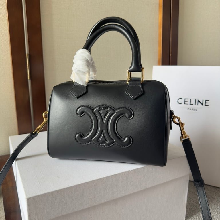 CE  SMALL BOSTON BAG IN SMOOTH CALFSKIN WITH CUIR TRIOMPHE BLACK