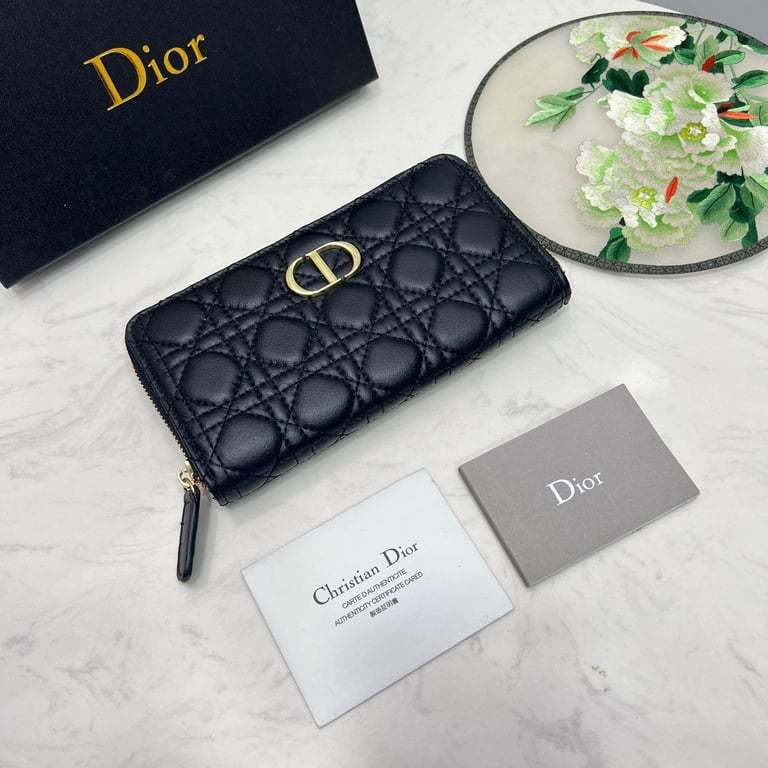 dir CARO VOYAGEUR WALLET BLACK 19CM S5038UWHC_M900